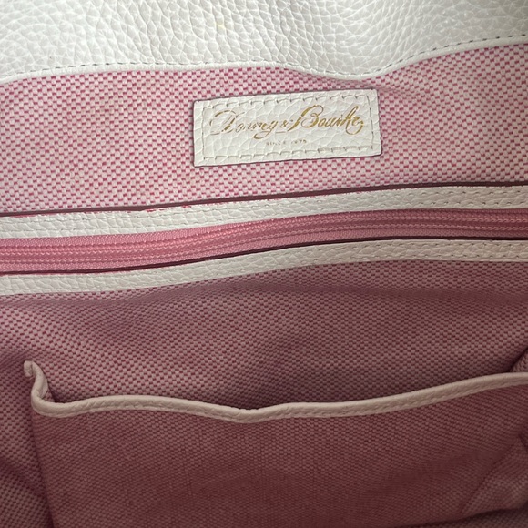 Dooney & Bourke White Pebbled Leather Logo Lock Purse - Picture 13 of 13